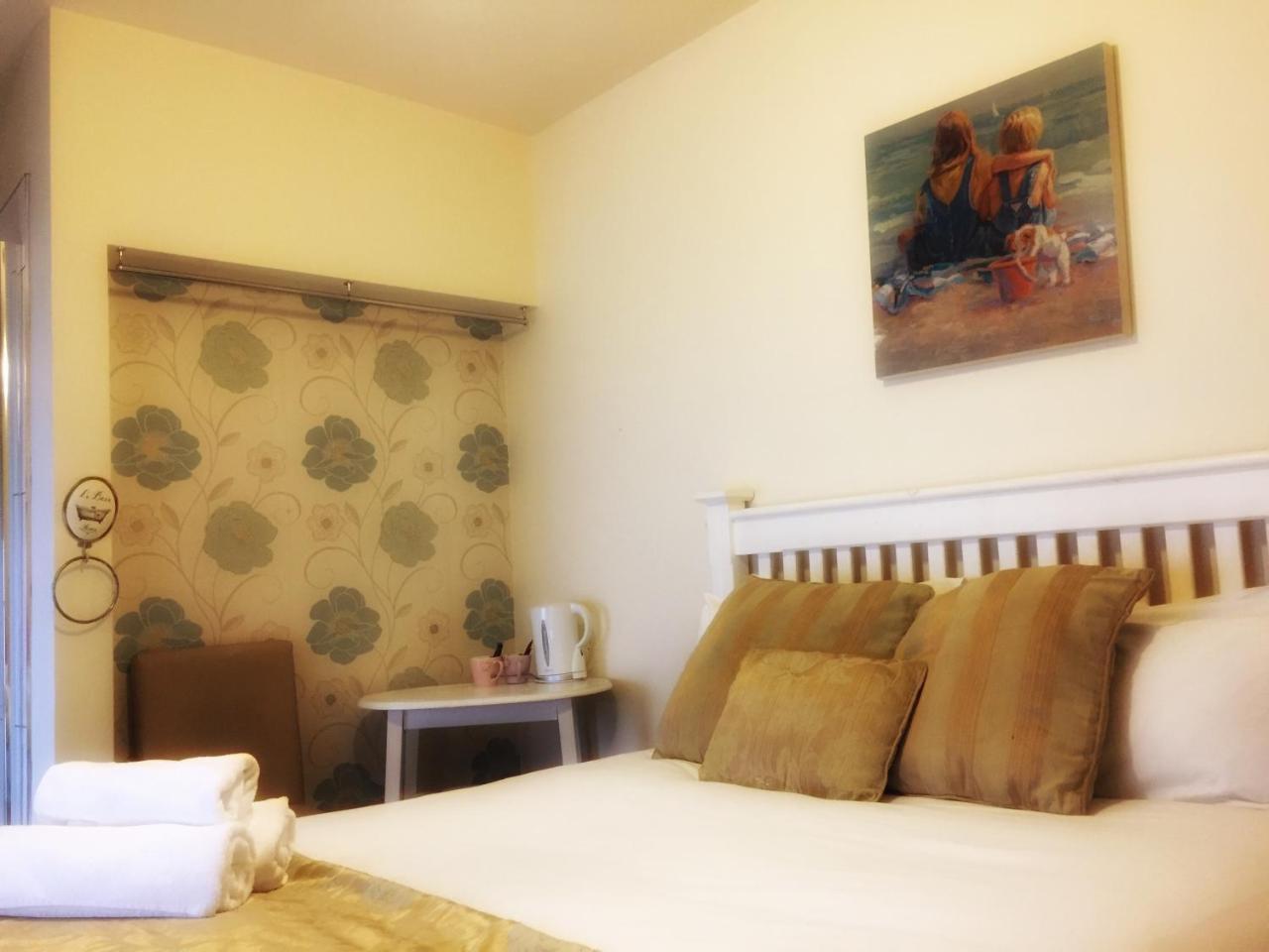 Prairie House - Boutique Townhouse Pensionat Salthill Eksteriør billede