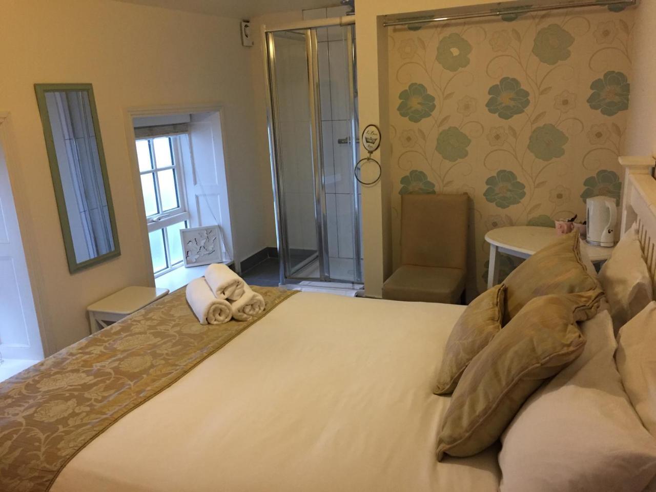 Prairie House - Boutique Townhouse Pensionat Salthill Eksteriør billede